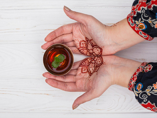 Approaches of Modern Medicine and Ayurveda